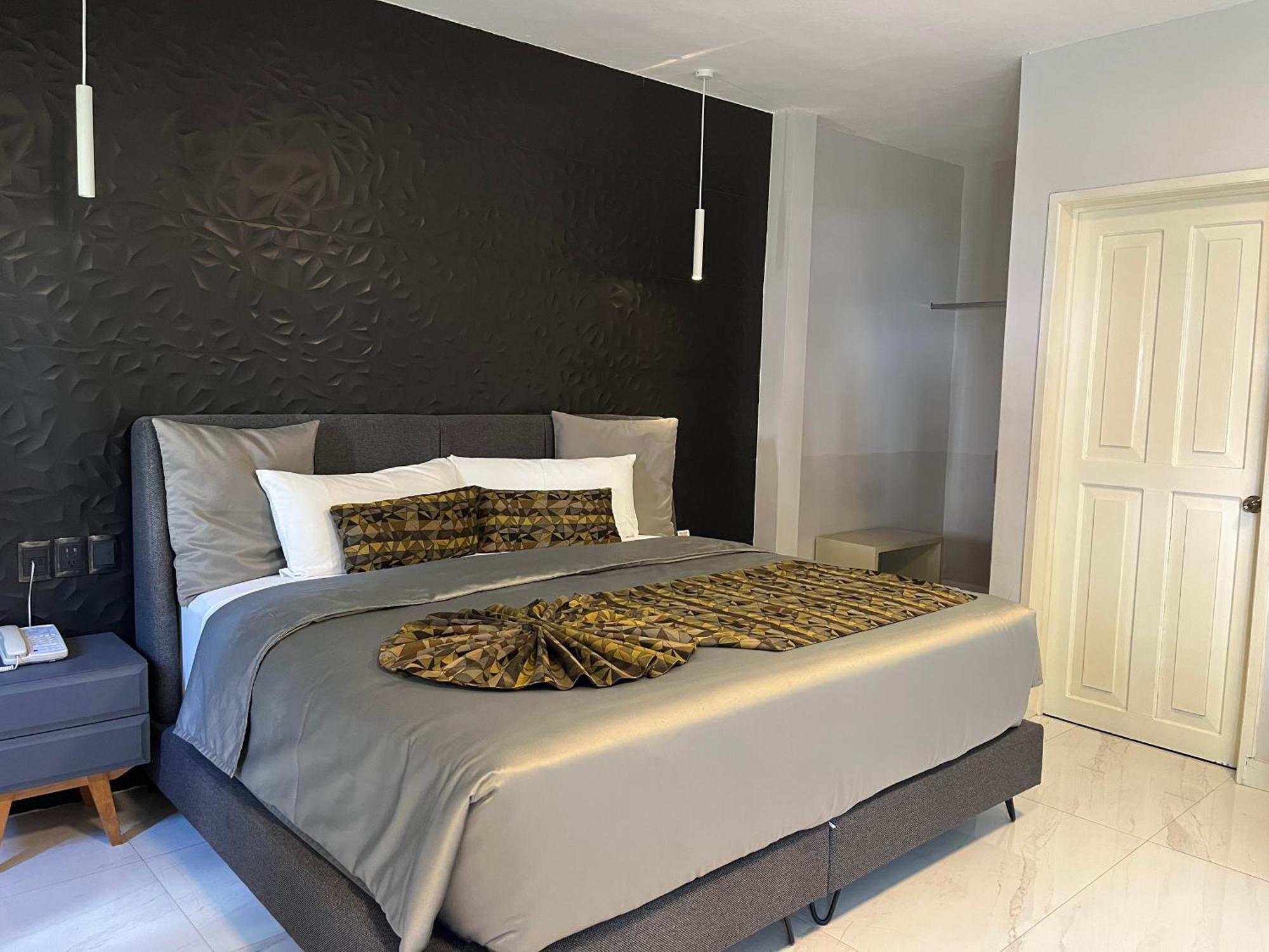 Chanpaal Hotel Boutique - Only Adults ميريدا المظهر الخارجي الصورة